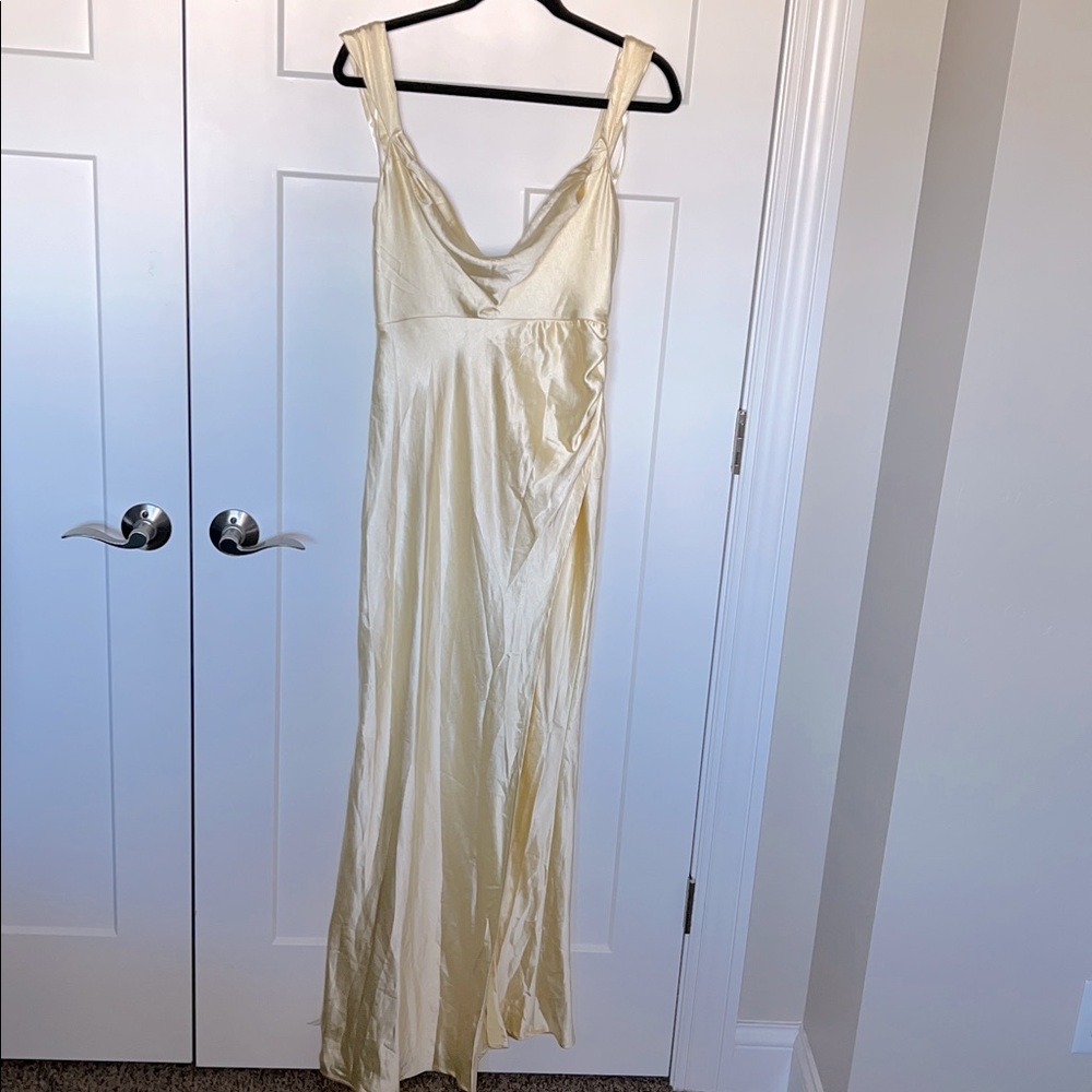 NWT Runaway The Label - Havanna Dress - Yellow - Picture 2 of 11